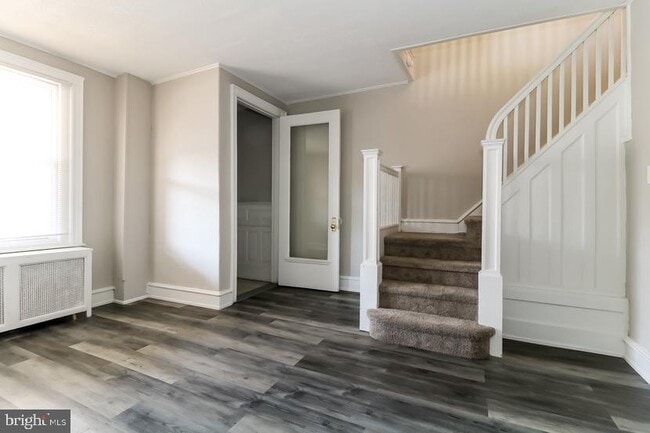 Building Photo - 2025 S 57th St Rental