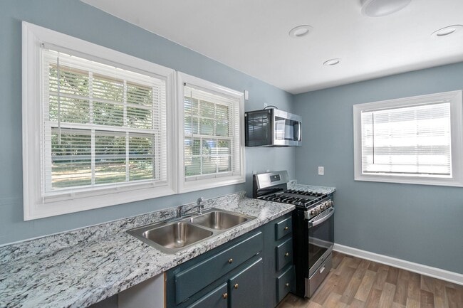 Photo - Don’t Miss Out! Look, Lease, and Live Spec...