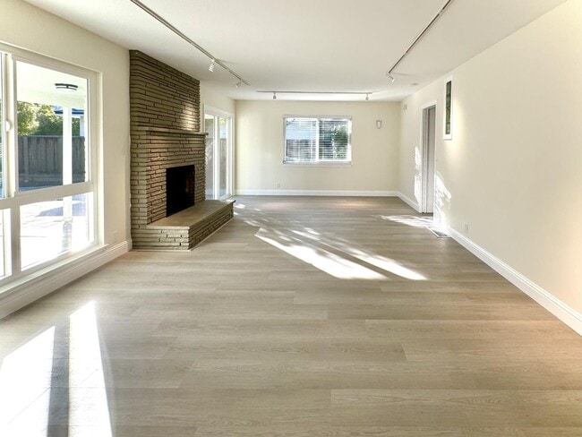 Photo - 673 Georgia Ave