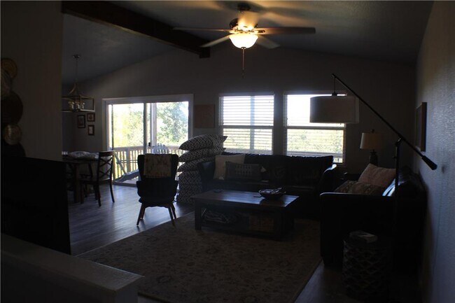 Photo - 4 Tilbury Ln