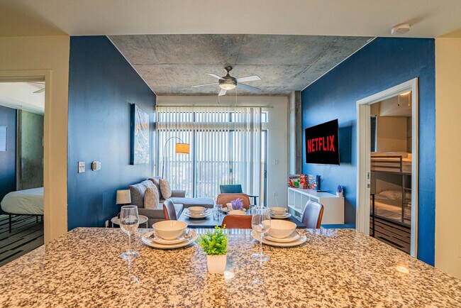 Photo - 915 N 4th St Unidad SI ID1263042P