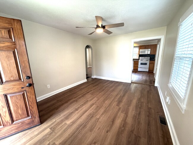 Photo - 11702 Kings Ln