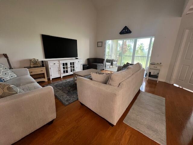 Photo - 2604 Fairway Dr N