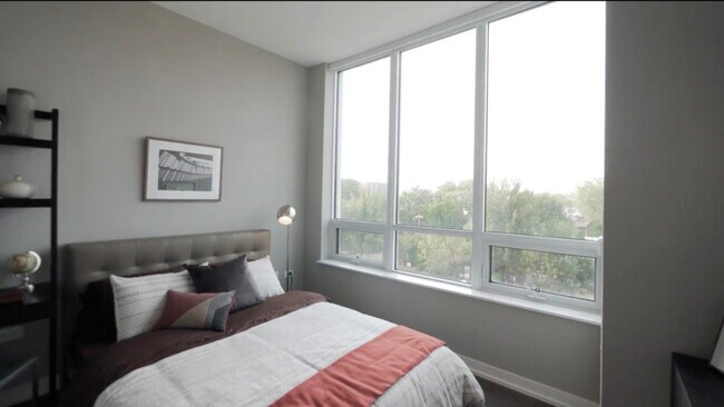 Photo - 740 N Hudson Ave Unit 1900