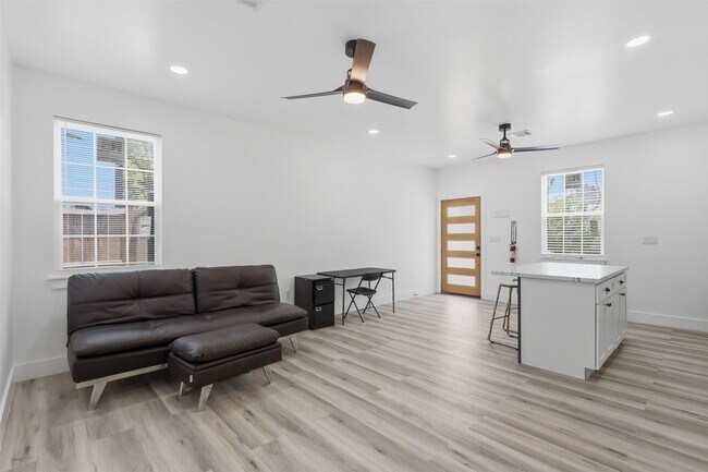 Photo - 8209 Richland Dr