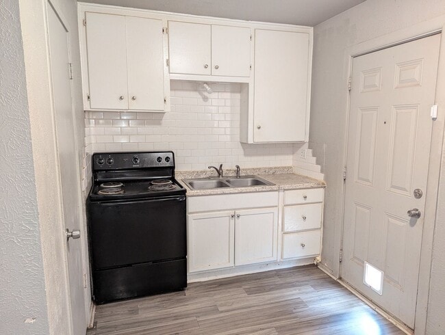 Photo - 535 42nd St Unidad B