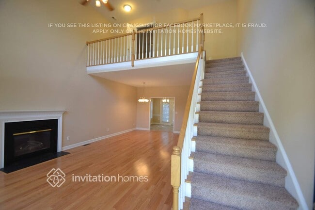 Photo - 3600 Sunningdale Way