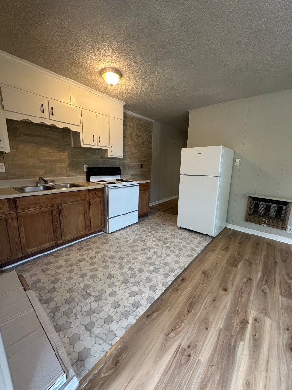 Photo - 182 North St Unit 182