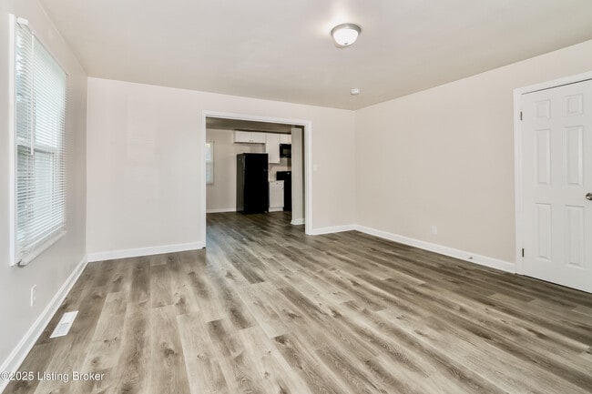 Photo - 5401 Johnsontown Rd