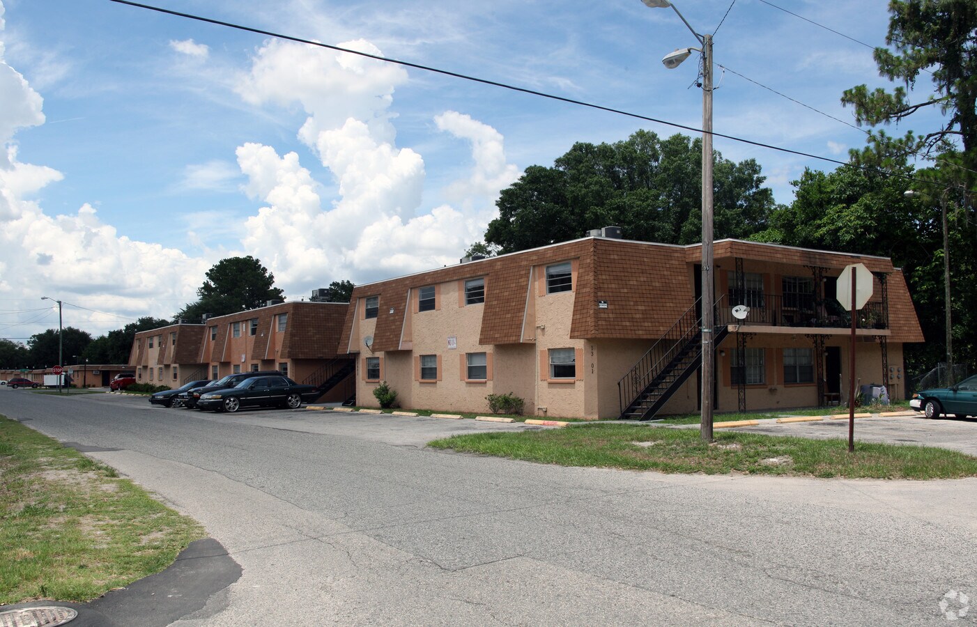 Photo - Villa Palm Apartments