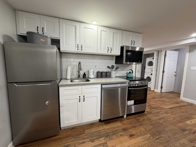 Photo - 75 Woodbine St Unit 1B