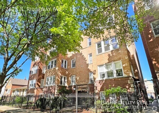 Building Photo - 2625 N Ridgeway Ave Unit 2625-1S Rental