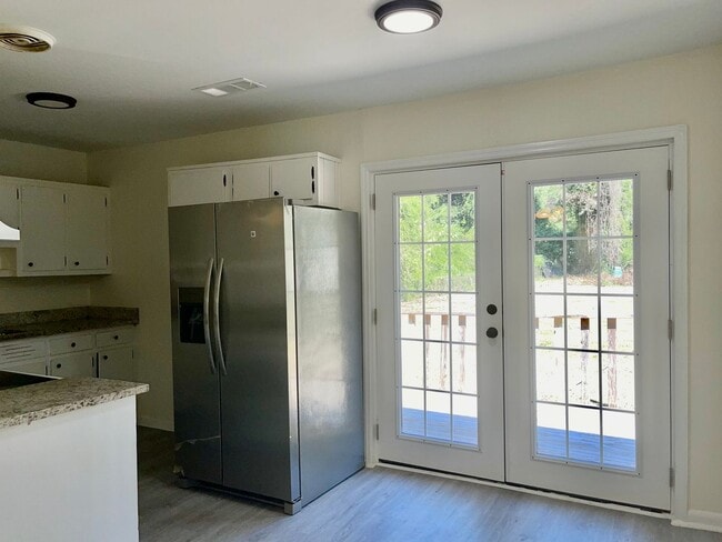 Photo - Remodeled 4 Bed/2 Bath Ranch Home!