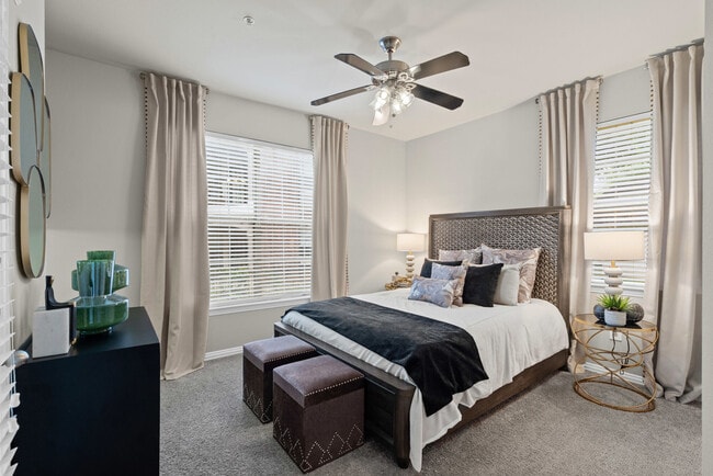 Grapevine 2499 apartments — community photo