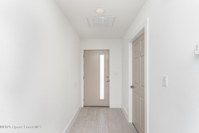 Photo - 1605 Par St NE Unit 3104