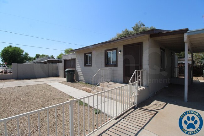 Building Photo - 2202 North 23rd Pl