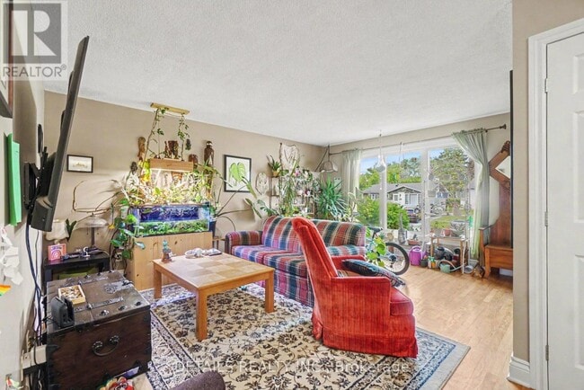 Photo - 816 Willow Ave