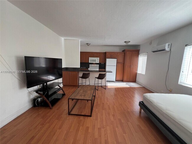 Photo - 7920 Harding Ave Unit 9