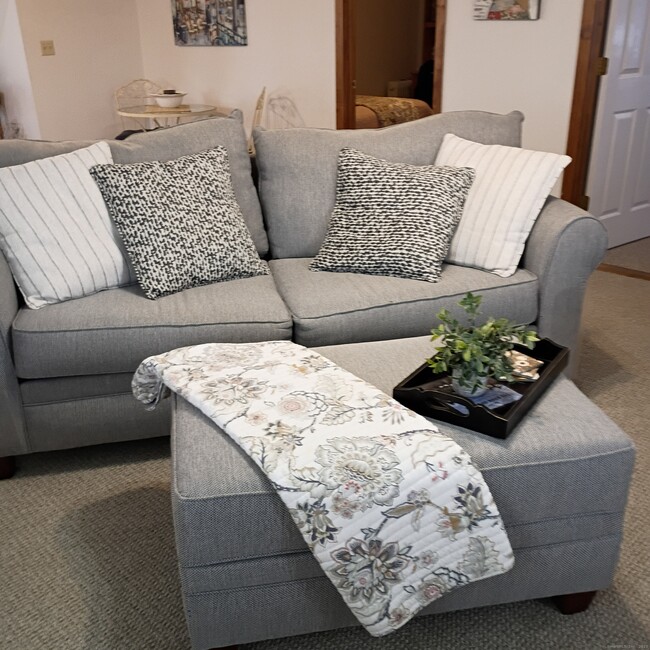 Photo - 59 View St Unit 2