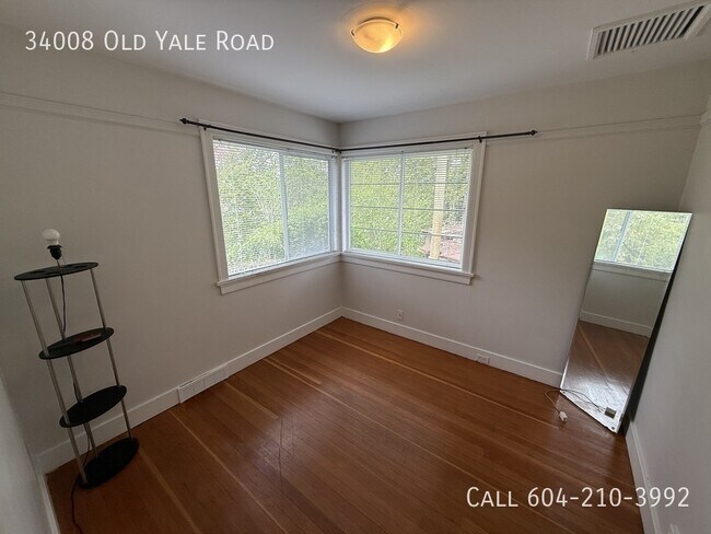 Photo - Spacious 4 Bedroom Home in East Abbotsford - 2 Weeks Free Rent!