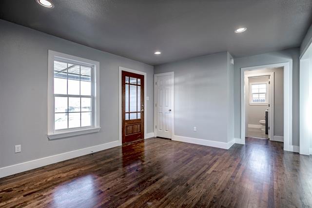 Photo - 1610 W Clarendon Dr