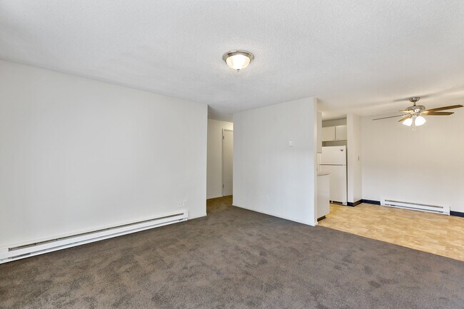 Photo - 11540 Pinehurst Way NE Unit 310