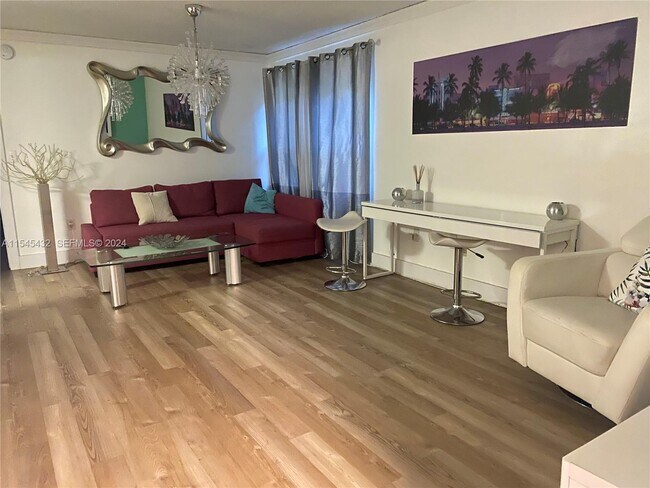 Photo - 753 Michigan Ave Unit 1A