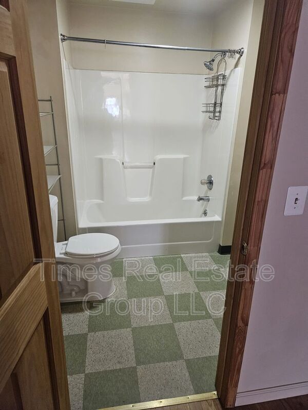 Photo - 19 W Main St Unit 1