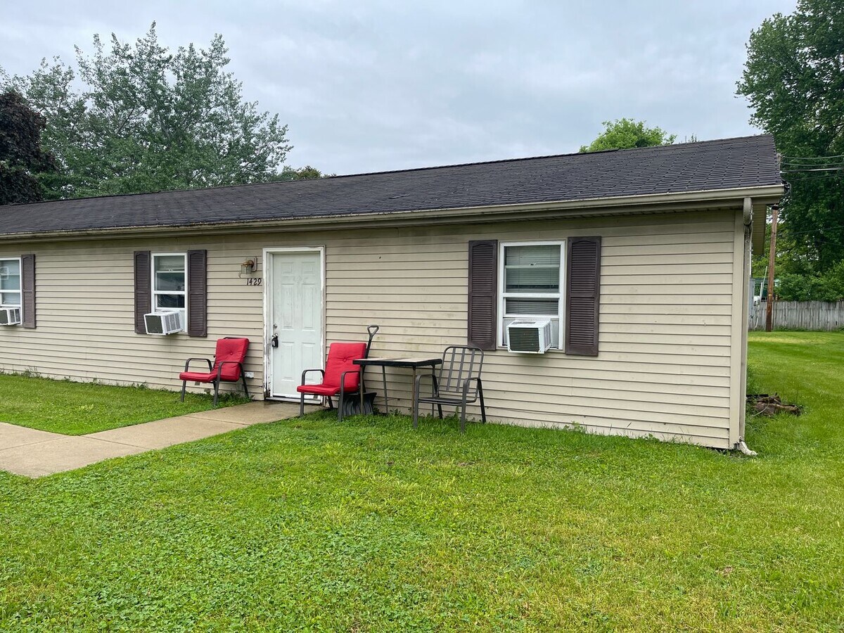 Photo - 1427-1429 Aster Street Unit 1429 Aster Street