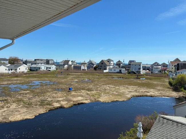 Photo - 550 Winnacunnet Rd Unit 318