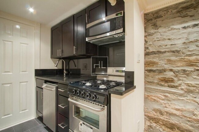 Photo - West 53rd Street Unit 3C