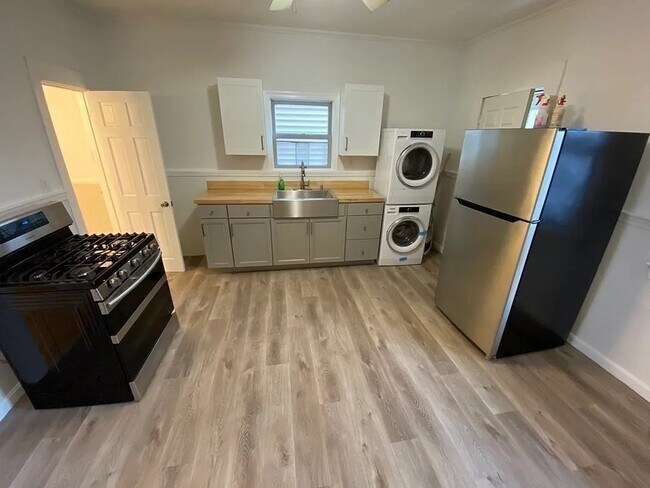 Photo - 369 Dorchester St Unit 3