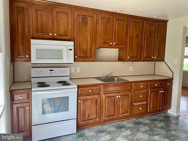 Photo - 3 Bedroom Rancher in Fireside