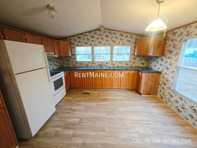 Photo - 74 Sweet Fern Dr