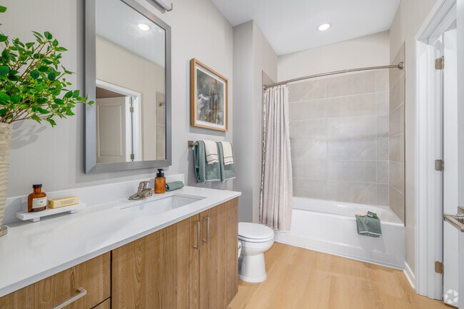 2BR, 2BA - 1,200SF - Jade Bedroom