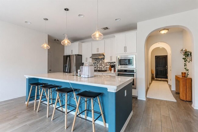 Photo - 11813 Arran St