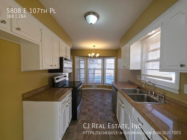 Photo - 5808 E 107th Pl