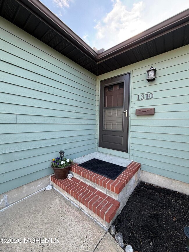 Photo - 1310 George St
