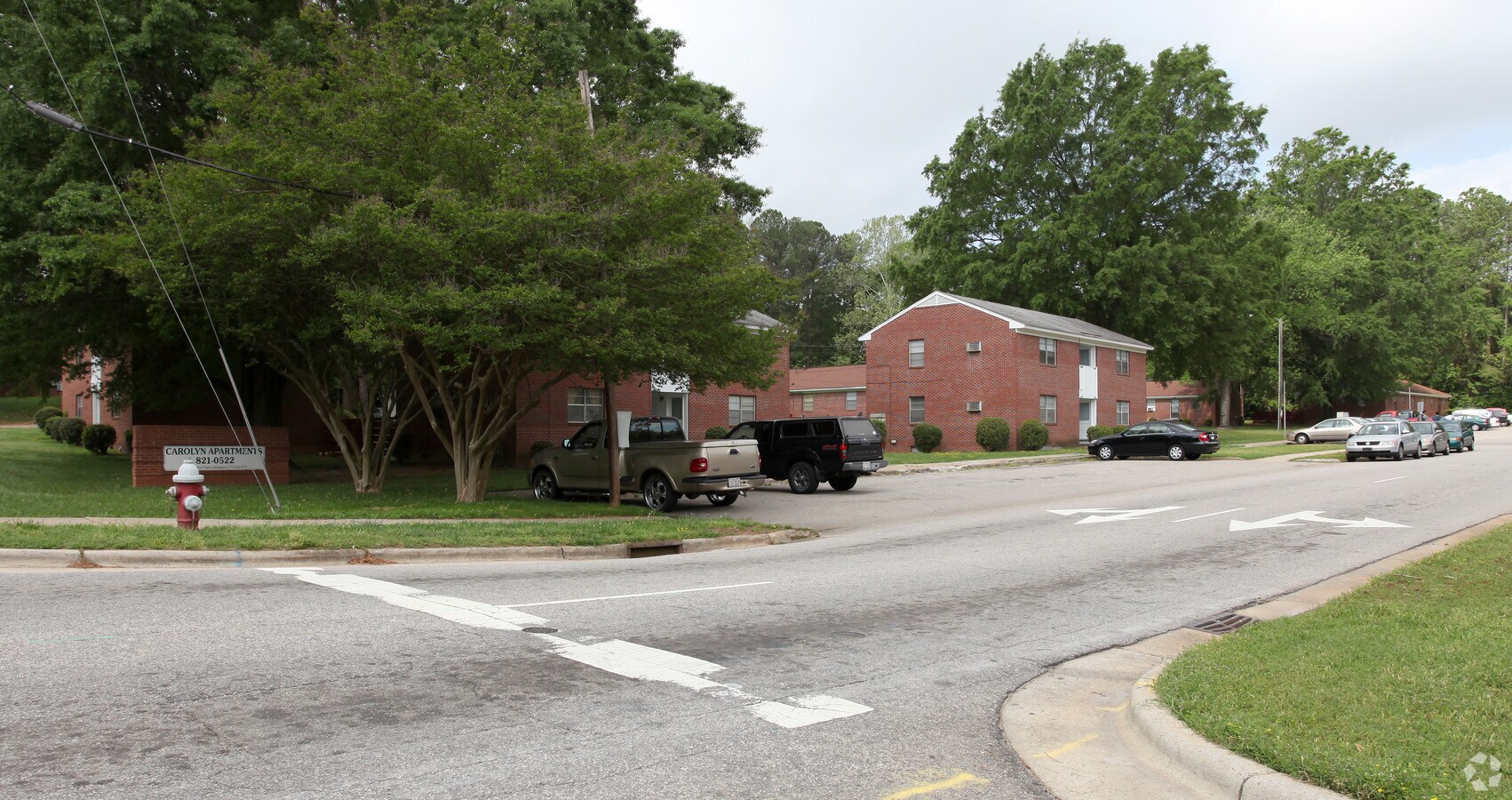 Photo - Carolyn Apartments