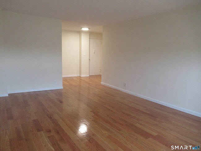 Photo - 2600 Park Ave Unit 10Y