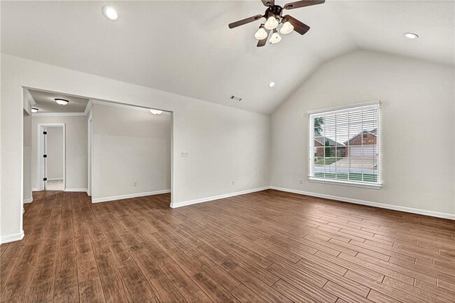 Photo - 6016 S 36th St