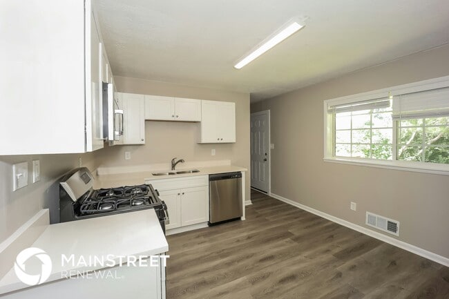 Photo - 8904 Channing Dr