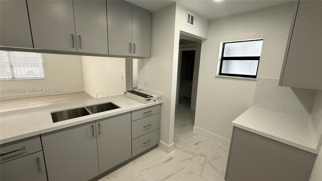 Photo - 2750 W 63rd Pl Unit 12-24