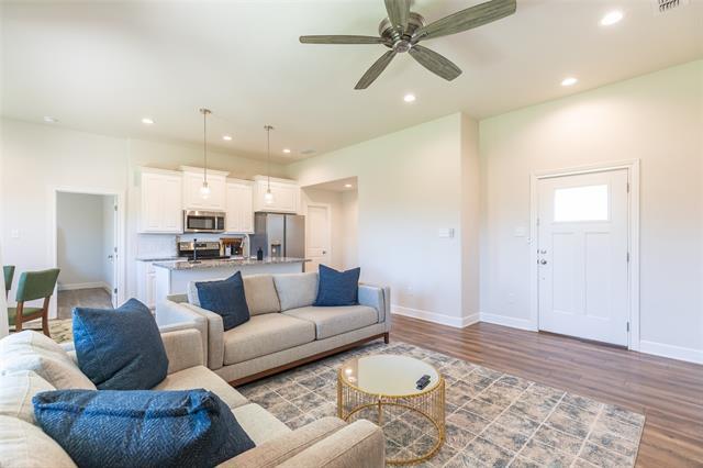 Photo - 1709 Bandolero Rd