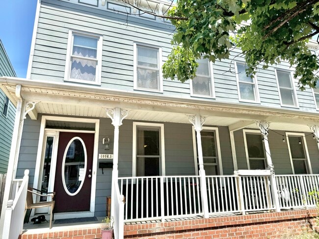 Photo - 1006 W Clay St Townhome