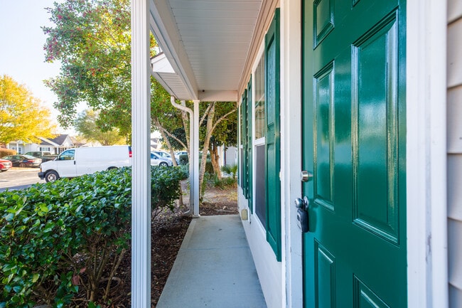 Photo - 192 Sonata Cir