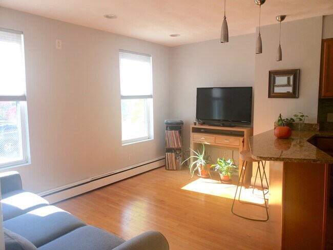 Photo - 30 Haynes St Unit 1