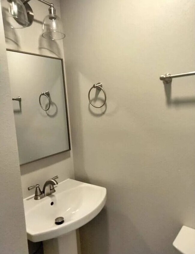 Photo - Charming 1 Bedroom/1.5 Bath Apartment With Loft