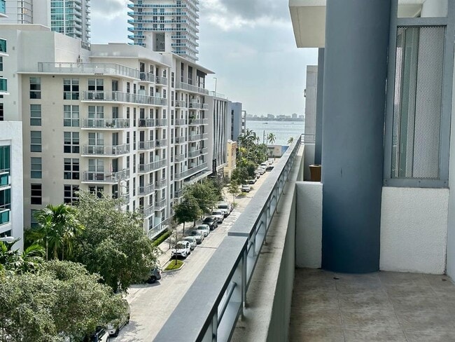 Photo - 350 NE 24th St Unit 408