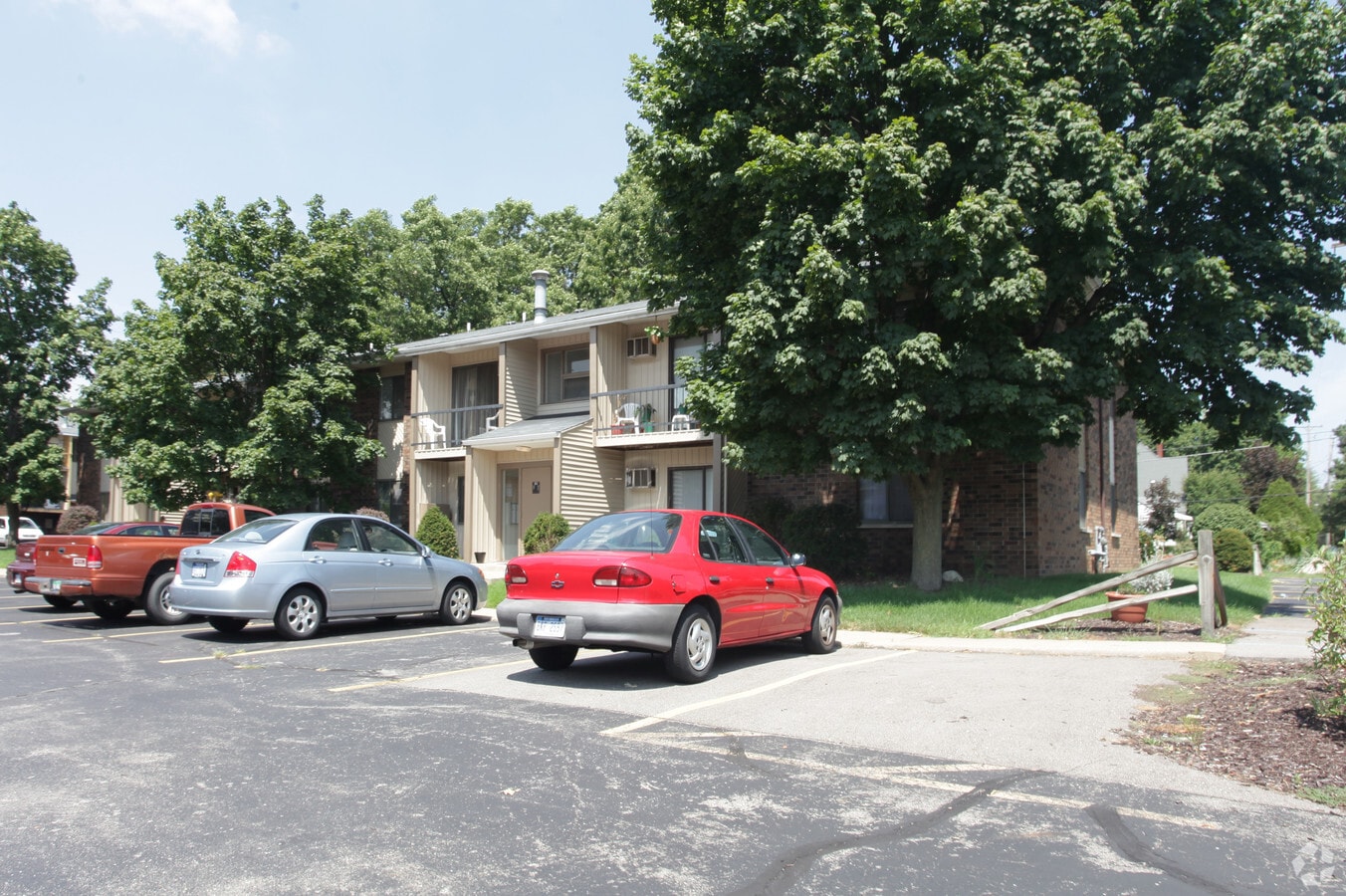 Boulder Ridge - Boulder Ridge Apartments